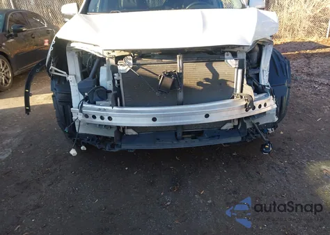 2017 Honda Pilot Touring z USA, uszkodzony, nr VIN 5FNYF6H9XHB010989